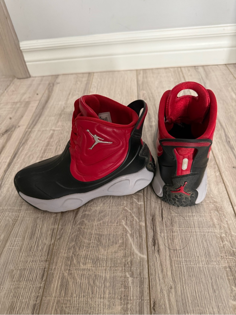 Jordan Kids Black & Red High-Top Sneakers